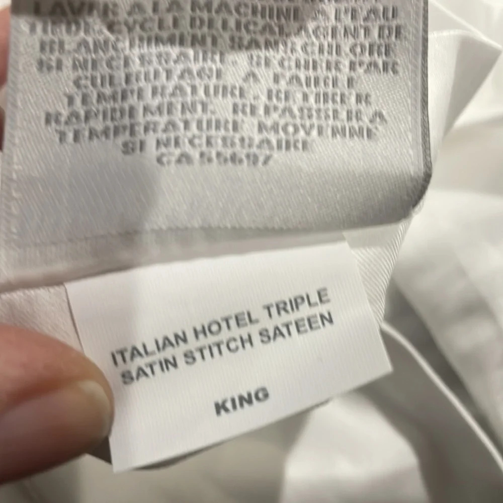 Restoration Hardware ITALIAN HOTEL TRIPLE SATIN STITCH SATEEN SHAM in Black RCS